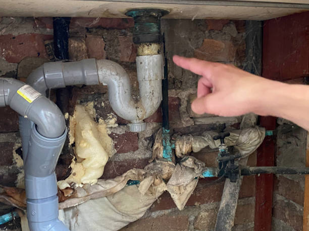 Water damage restoration process in Sanford, FL